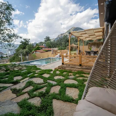 Amazing With Pool And Jacuzzi In Apartament